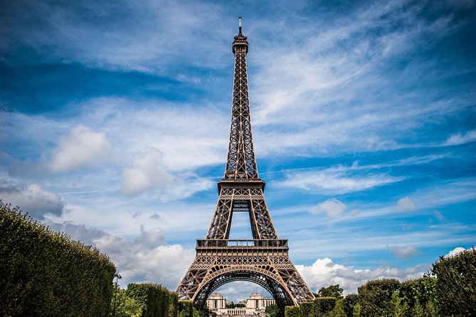 Parisian Dreams: Unveiling the City of Lights through Enchanting City Tours - Mission World Travel