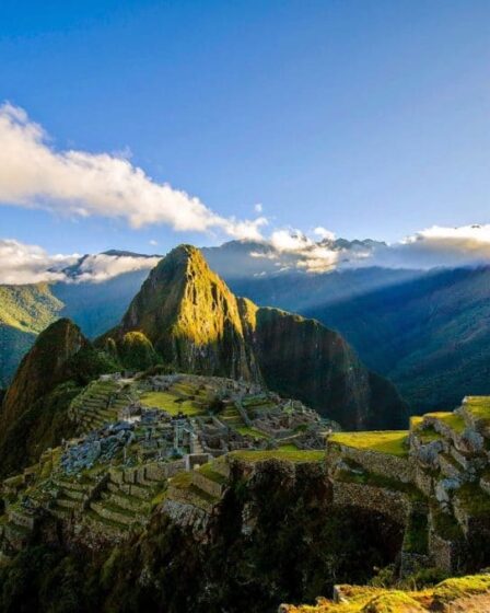 Jaroconca Mountain: Exploring the Hidden Andean Gem